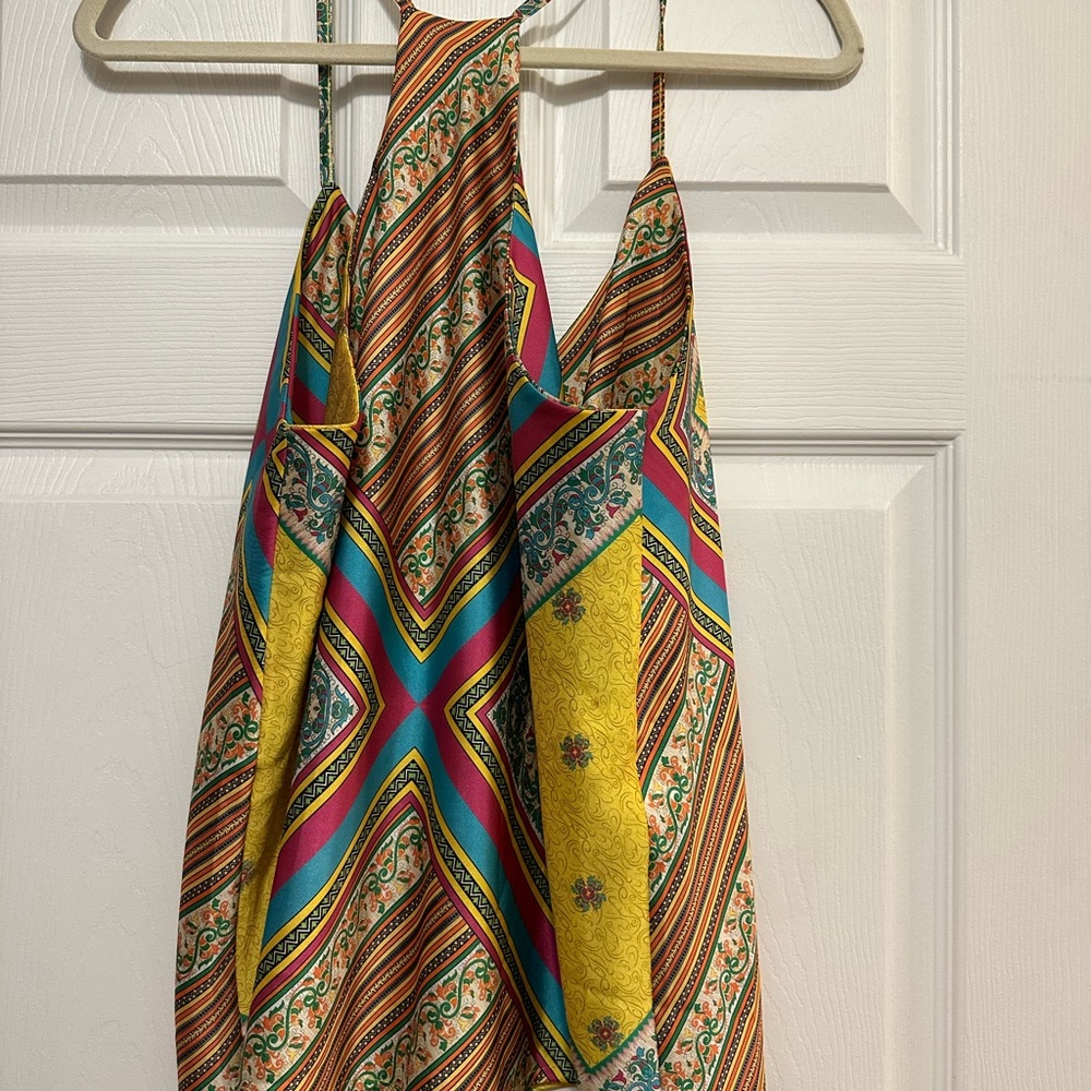 Super fun shirt…perfect for your next beach trip! - Picture 3 of 3